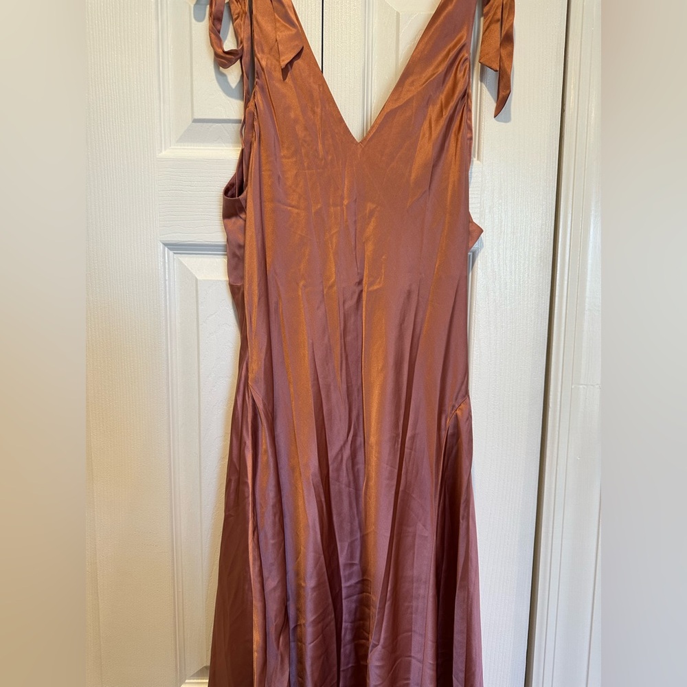Reformation Pernille Silk Dress - Picture 5 of 5